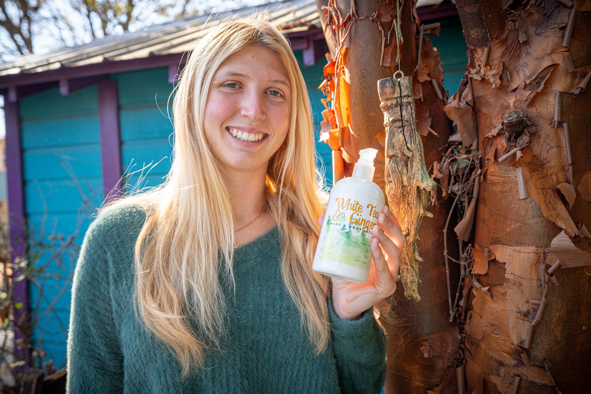 WHITE TEA & GINGER HAND & BODY LOTION 16 oz or 2 oz