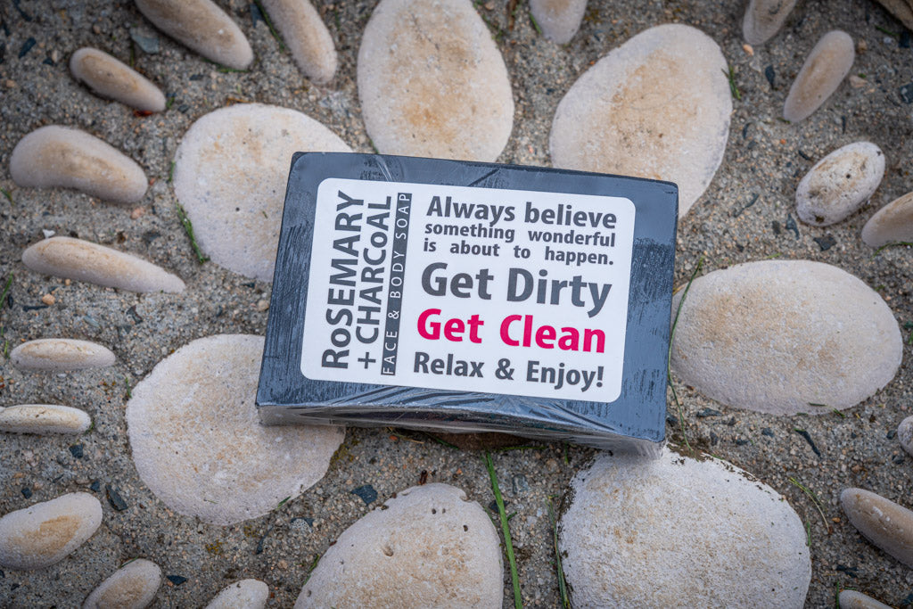 RoSEMARY + CHARCoAL FACE & BODY SOAP  5 oz